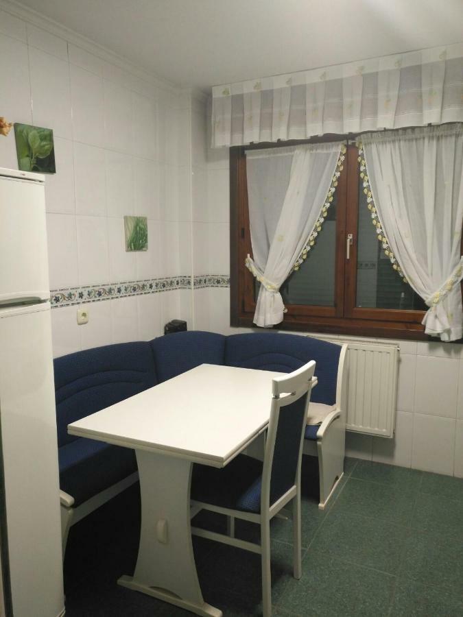 Ferienwohnung Piso Velazquez Gijón Exterior foto